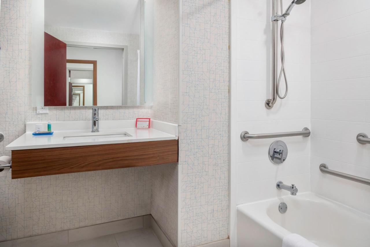 Holiday Inn Express & Suites Macon - I-475 By Ihg Ngoại thất bức ảnh