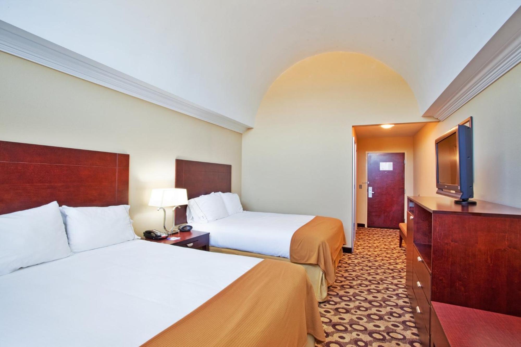 Holiday Inn Express & Suites Macon - I-475 By Ihg Ngoại thất bức ảnh