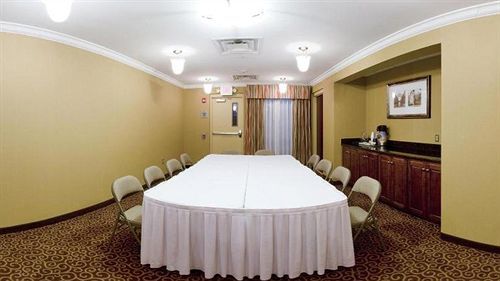 Holiday Inn Express & Suites Macon - I-475 By Ihg Ngoại thất bức ảnh